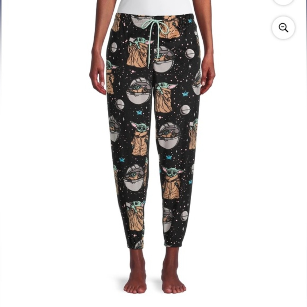 STARWARS || NWOT Grogu Jogger Pants (M)